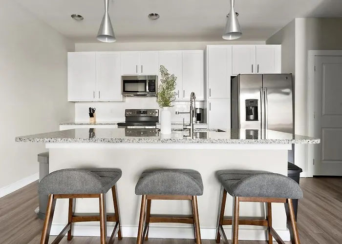Apartment Landing Spectacular 2bd Clubhouse Pensacola